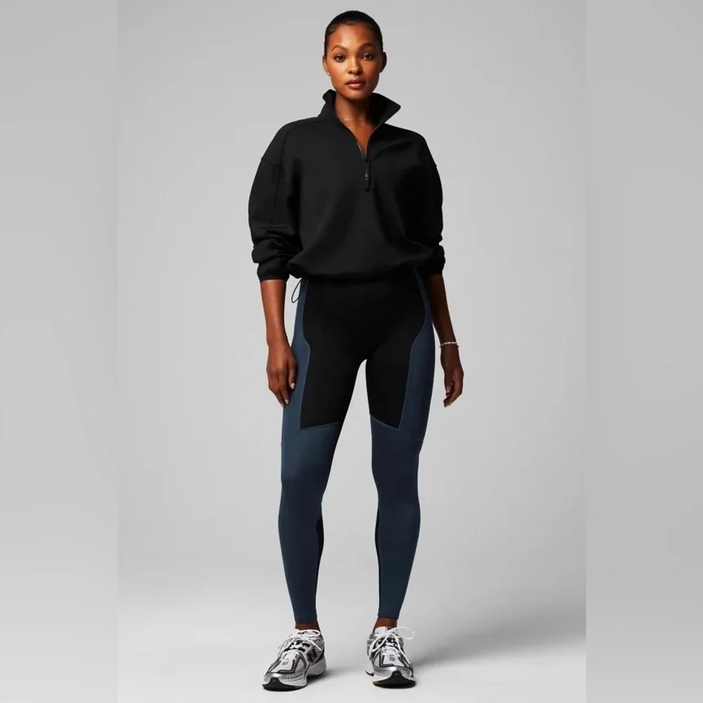 Fabletics Barrier Scuba Oversized Pullover in Black, size XS - Picture 3 of 13
